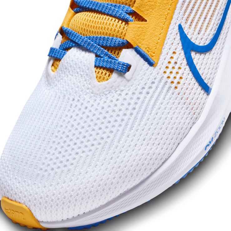 Nike Air Zoom Pegasus 40 'UCLA' Angle 5