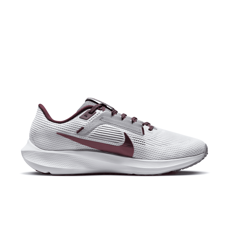 Nike Air Zoom Pegasus 40 'Alabama A&M' Angle 1