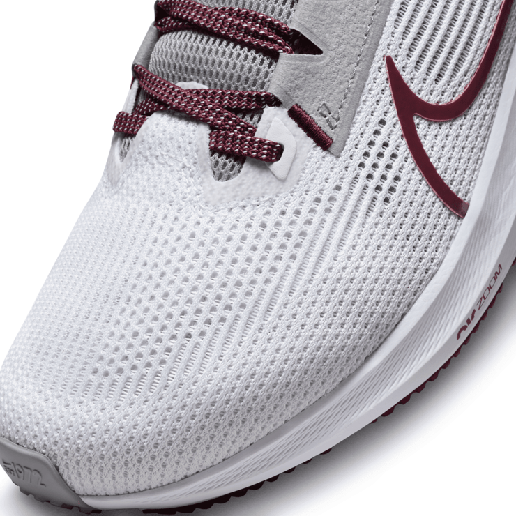 Nike Air Zoom Pegasus 40 'Alabama A&M' Angle 5