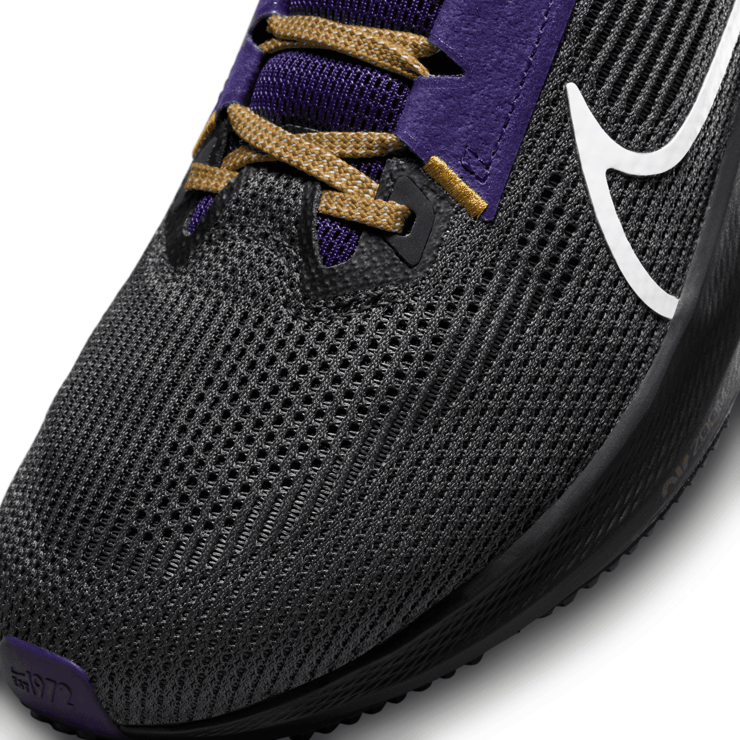 Nike NFL x Air Zoom Pegasus 40 'Baltimore Ravens' Angle 5