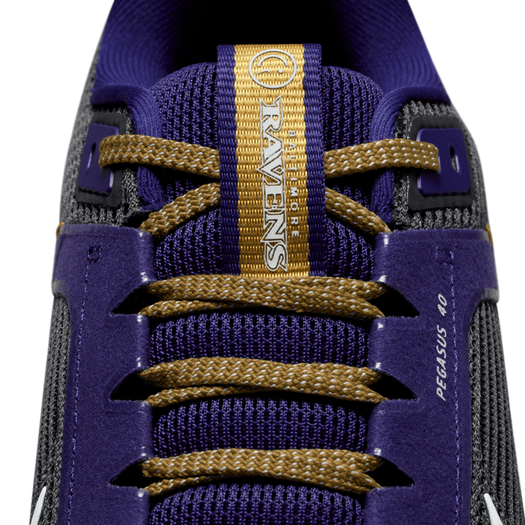 Nike NFL x Air Zoom Pegasus 40 'Baltimore Ravens' Angle 8