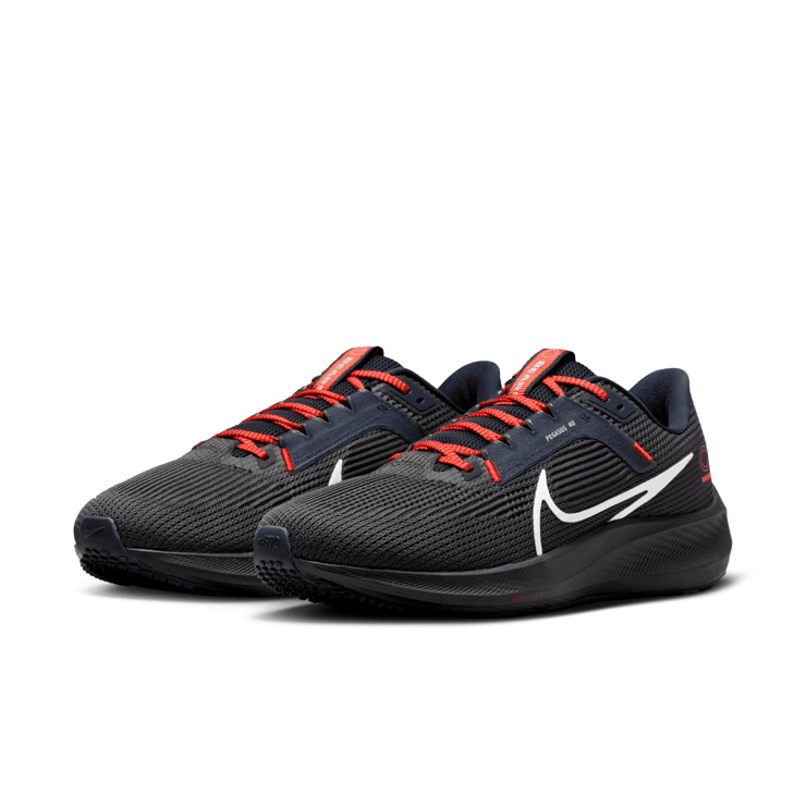 Nike NFL x Air Zoom Pegasus 40 'Chicago Bears' Angle 3
