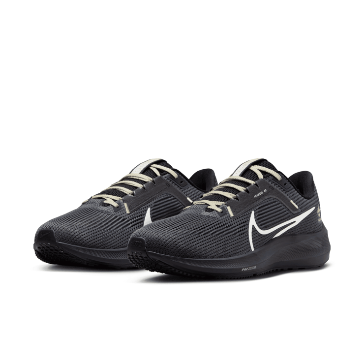 Nike NFL x Air Zoom Pegasus 40 'New Orleans Saints' Angle 3