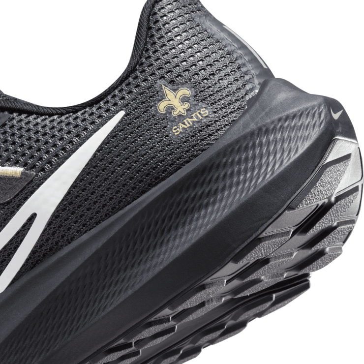 Nike NFL x Air Zoom Pegasus 40 'New Orleans Saints' Angle 6