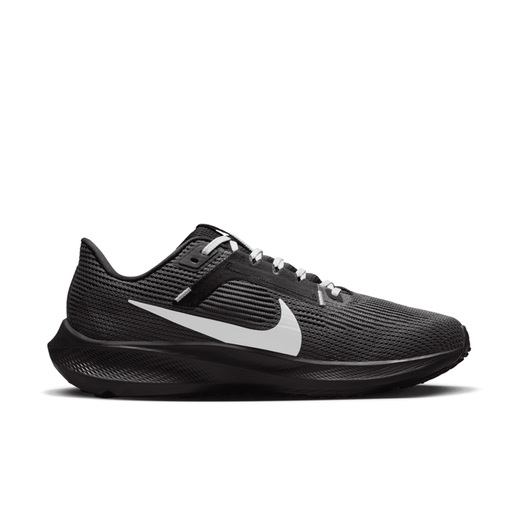 Nike NFL x Air Zoom Pegasus 40 'Las Vegas Raiders' Angle 1