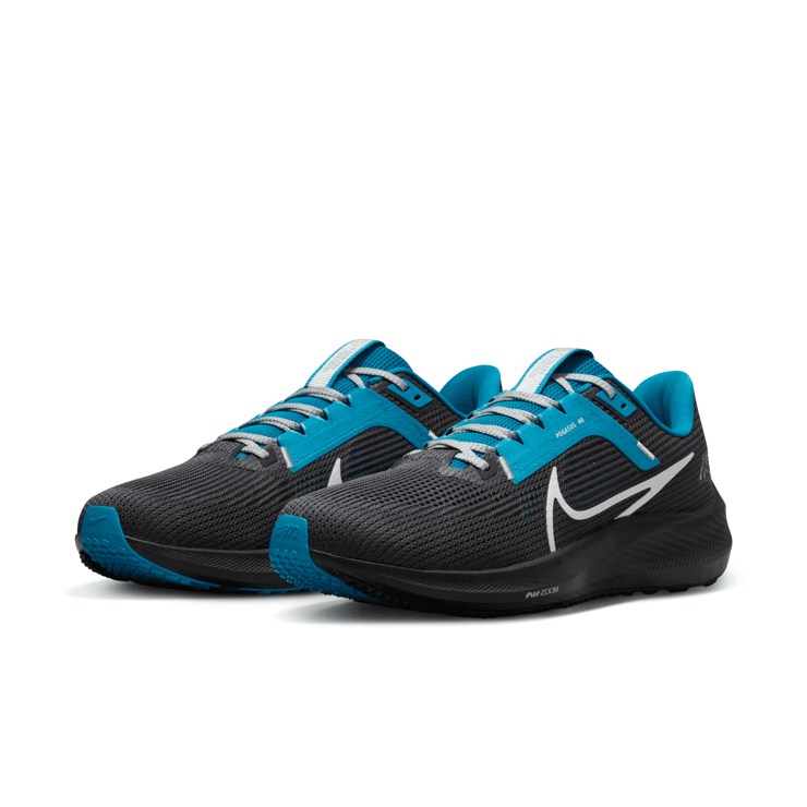 Nike NFL x Air Zoom Pegasus 40 'Carolina Panthers' Angle 3