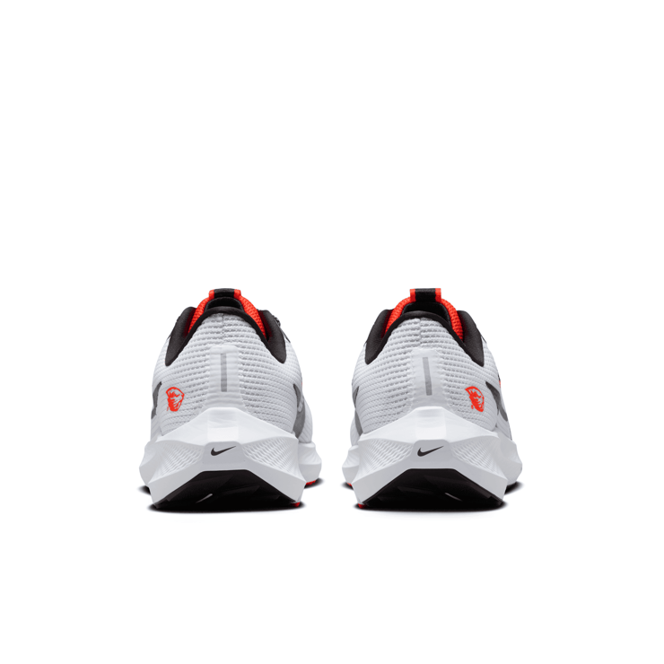 Nike Air Zoom Pegasus 40 'Oregon State' Angle 4
