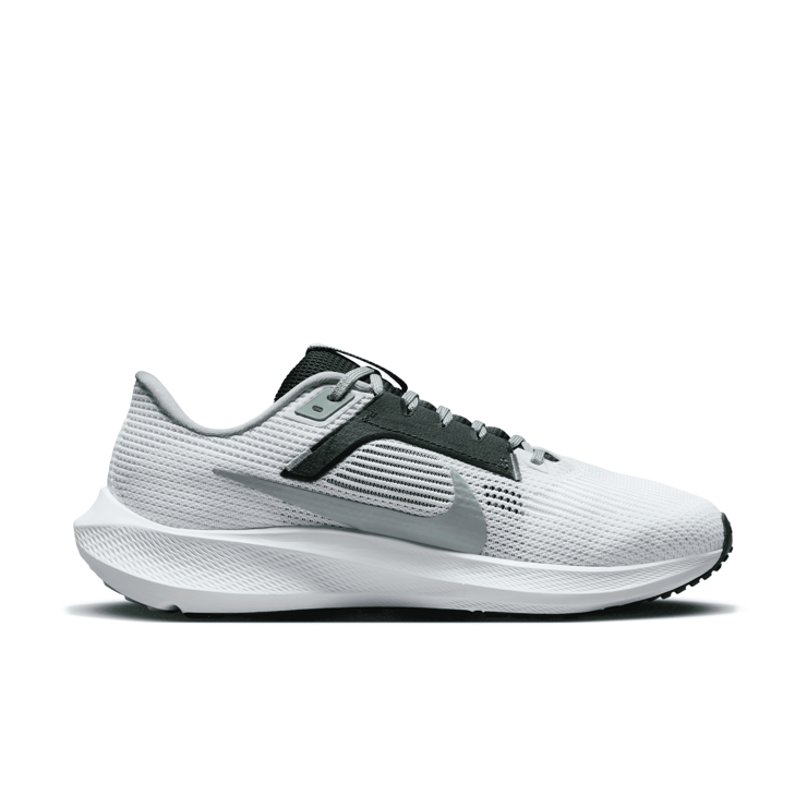 Nike Air Zoom Pegasus 40 'Michigan State' Angle 1