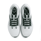 Nike Air Zoom Pegasus 40 'Michigan State' Angle 2