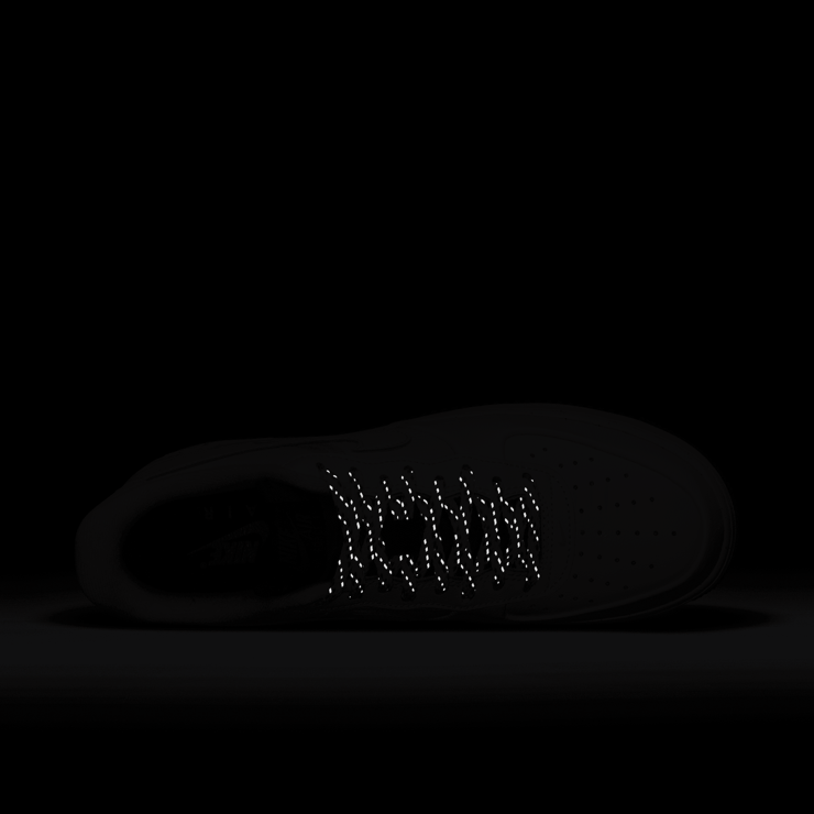 Nike Air Force 1 '07 LV8 'Winterized - Phantom' Angle 7