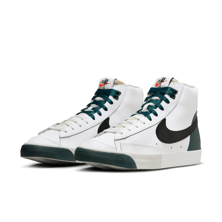 Nike Blazer Mid '77 Premium Angle 3