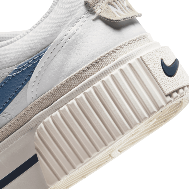 Nike Court Legacy Lift Angle 6