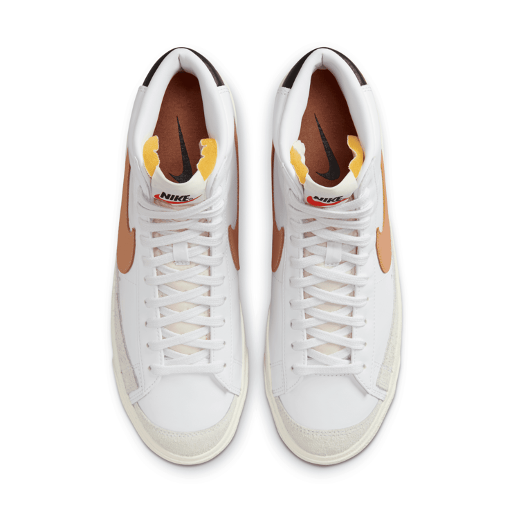Nike Blazer Mid '77 Vintage 'White Amber Brown' Angle 2
