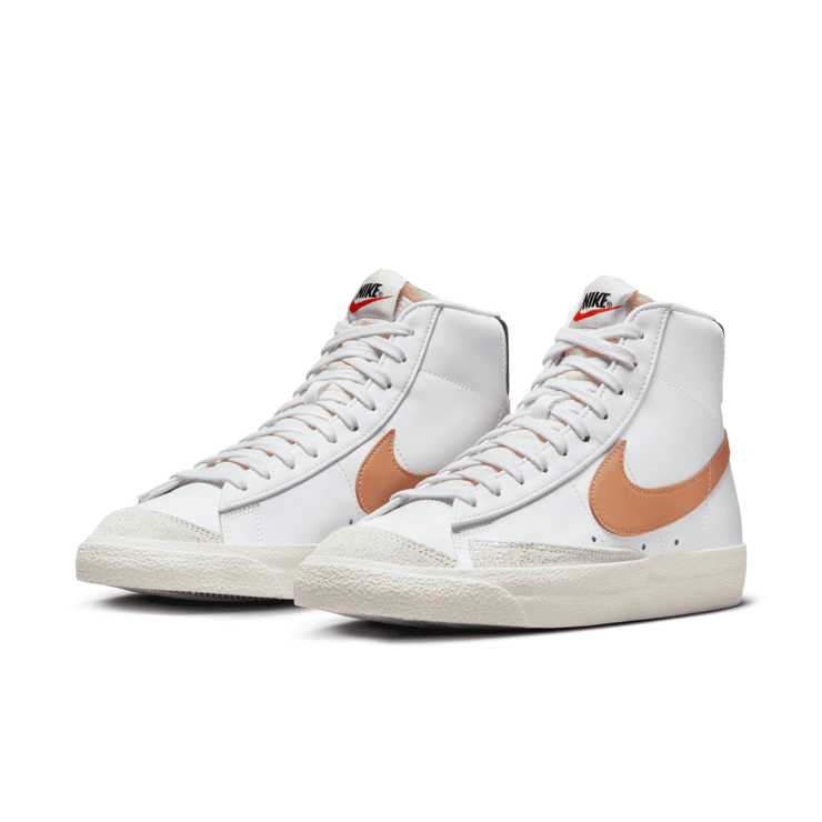 Nike Blazer Mid '77 Vintage 'White Amber Brown' Angle 3