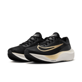 Nike Zoom Fly 5 'Black Metallic Gold Grain' Angle 3