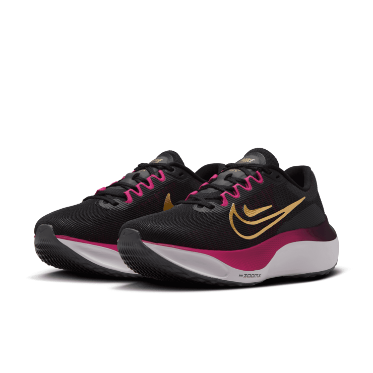 Nike Zoom Fly 5 Road Angle 3