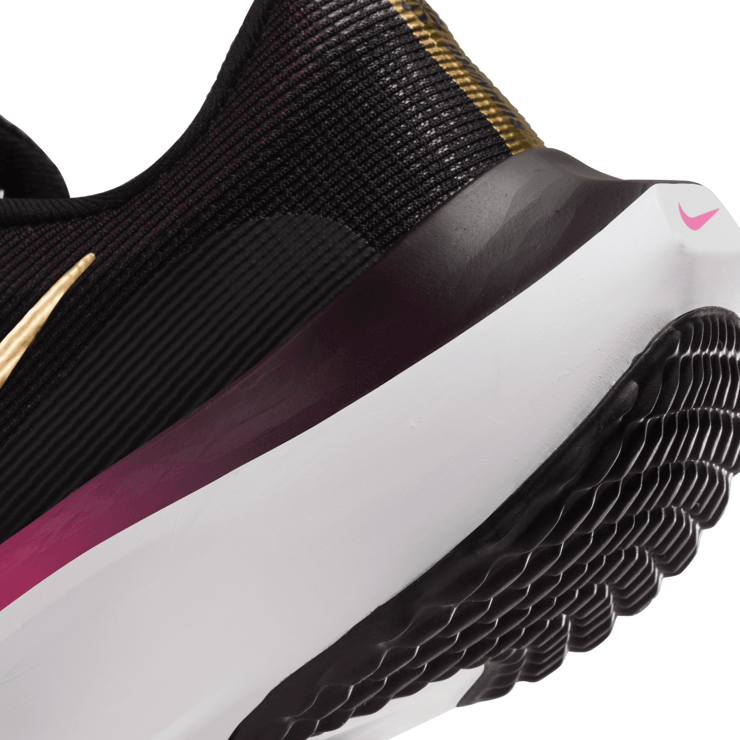 Nike Zoom Fly 5 Road Angle 6