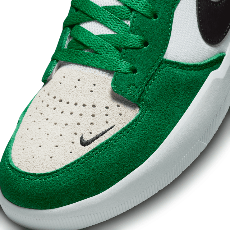 Nike SB Force 58 SB 'Pine Green Black' Angle 5
