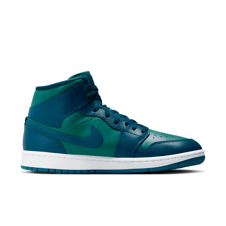 Air Jordan 1 Mid 'Sky J Teal French Blue' (W) Angle 1