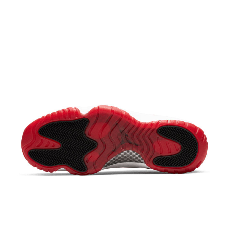 Air Jordan 11 Low Concord Bred Angle 0