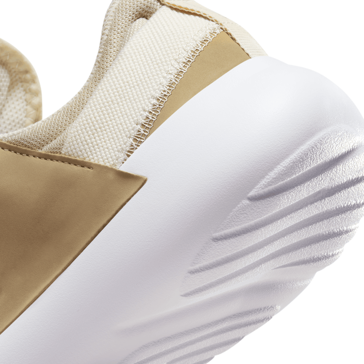 Nike E-Series AD Angle 6