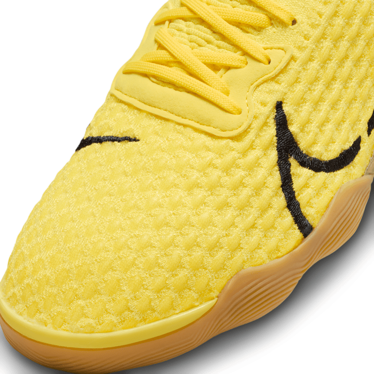 Nike React Gato Indoor/Court Soccer Angle 5