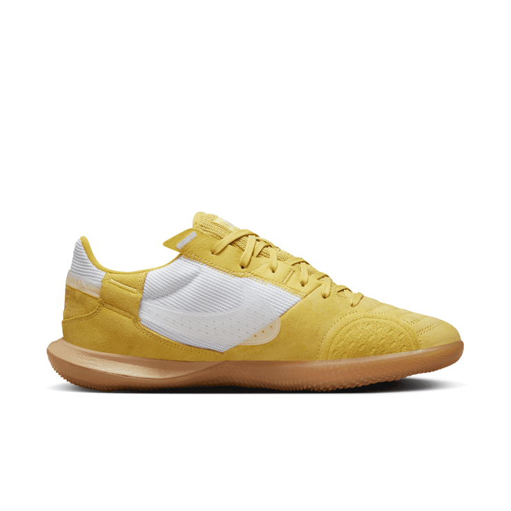 Nike Streetgato 'Saturn Gold White' Angle 1