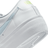 Nike Blazer Low Platform Angle 6
