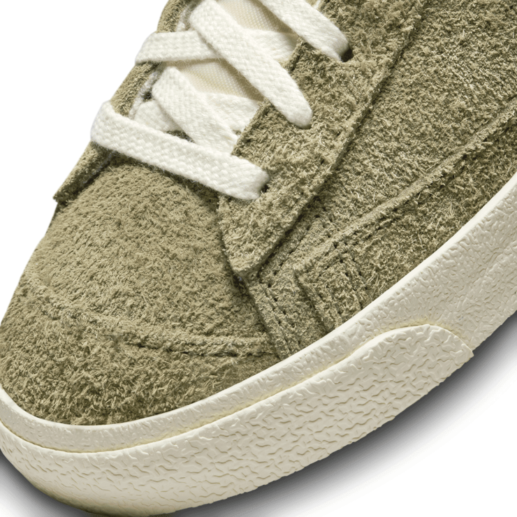 Nike Blazer Mid '77 Vintage Angle 5