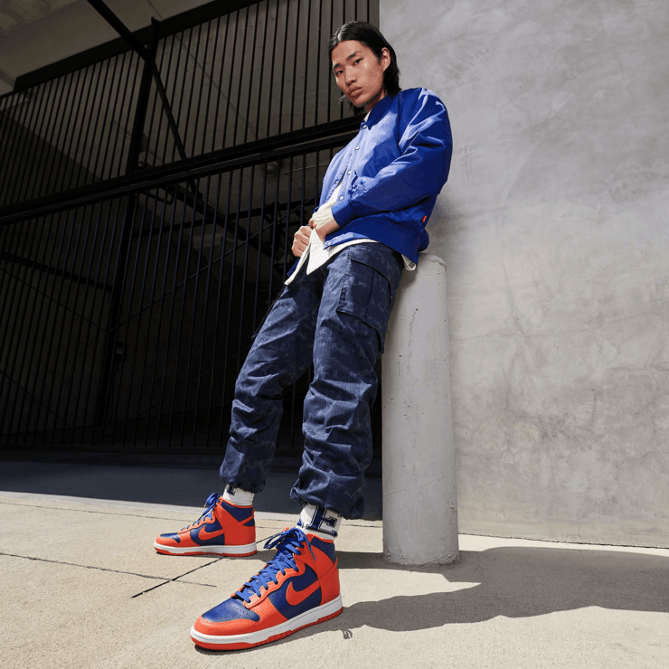 Nike Dunk High Knicks Angle 7