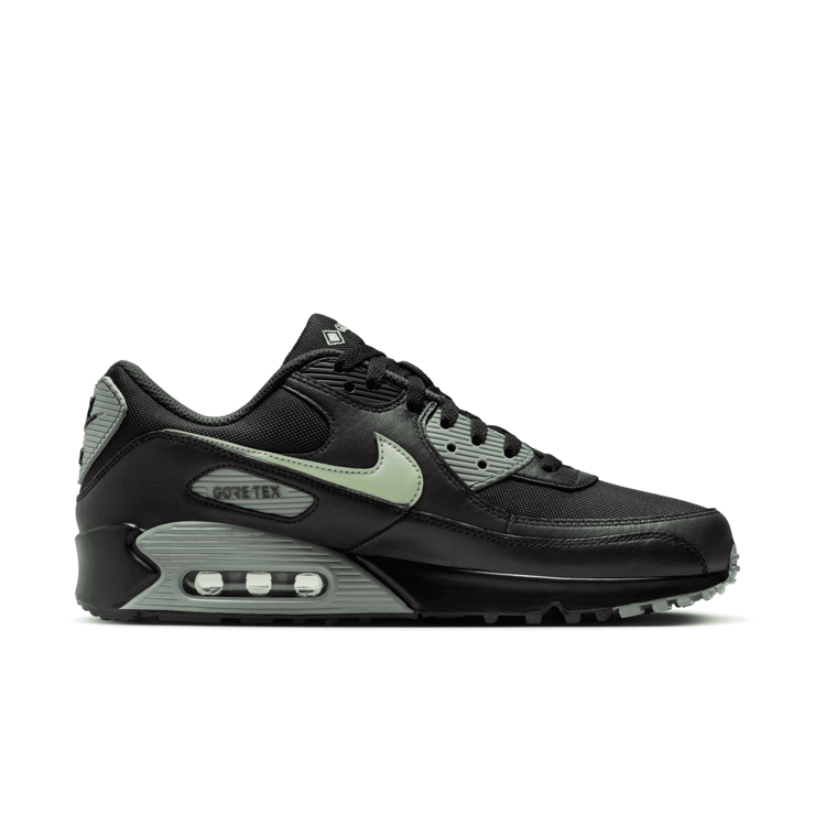 Nike Air Max 90 GORE-TEX 'Black Honeydew' Angle 2