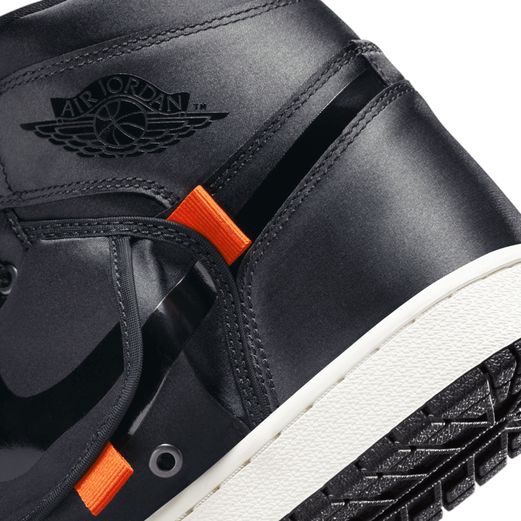 Jordan 1 Stash Black Angle 5