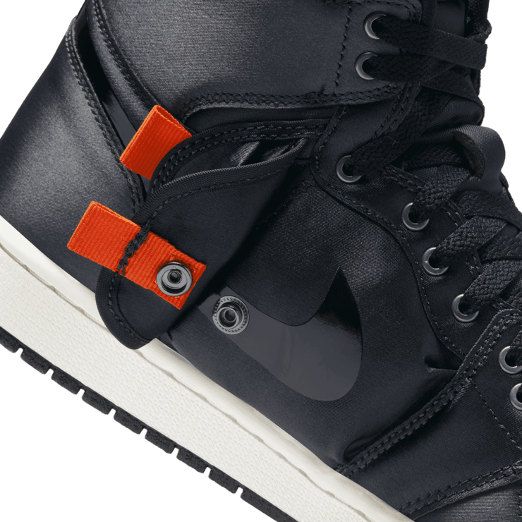 Jordan 1 Stash Black Angle 7