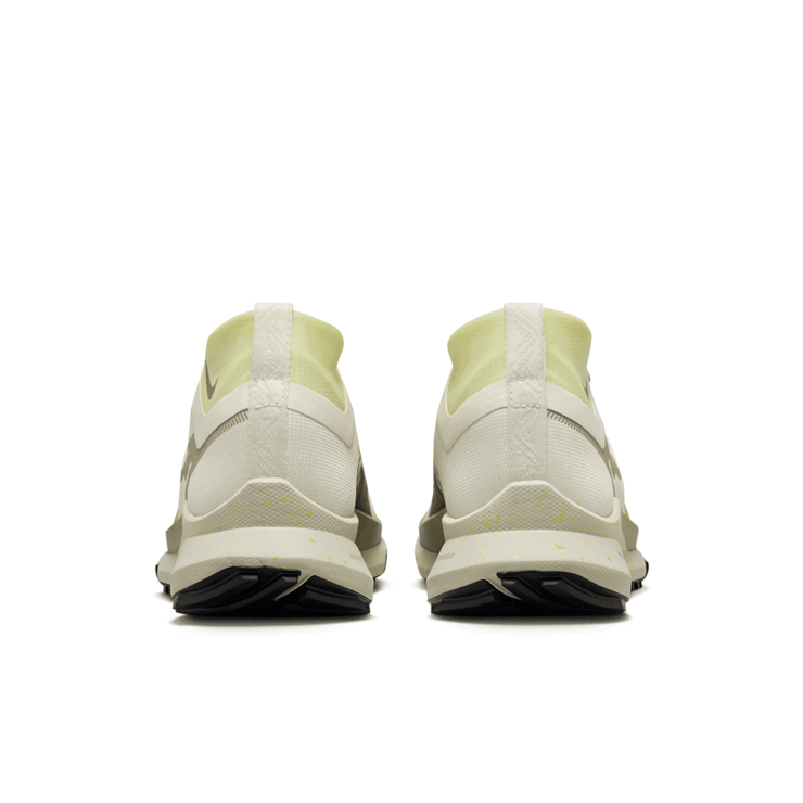 Nike React Pegasus Trail 4 GORE-TEX 'Pale Ivory Neutral Olive' (W) Angle 4