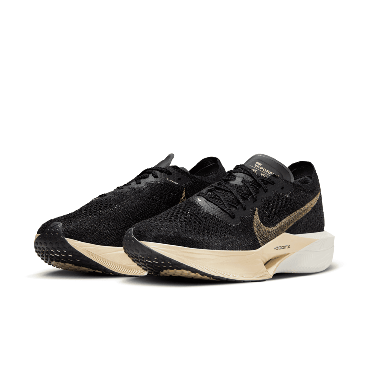 Nike ZoomX VaporFly Next% 3 'Black Metallic Gold Grain' Angle 3