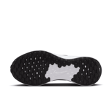 Nike Revolution 7 'Black White' (W) Angle 0