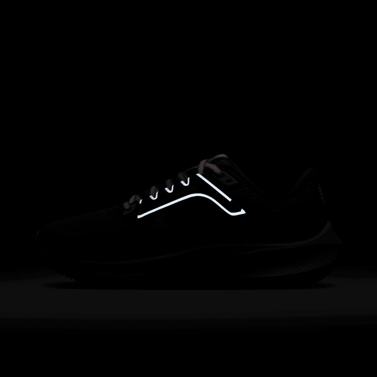 Nike Pegasus 40 Road Angle 9