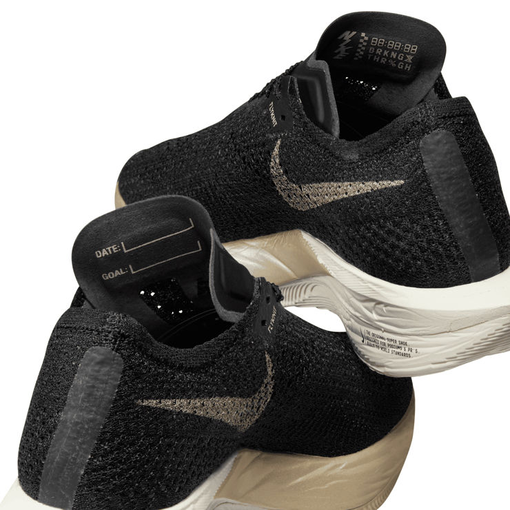 Nike ZoomX VaporFly Next% 3 'Black Metallic Gold Grain' (W) Angle 7