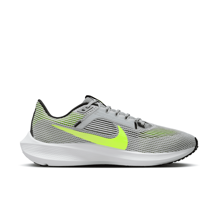 Nike Air Zoom Pegasus 40 'Wolf Grey Volt' Angle 1