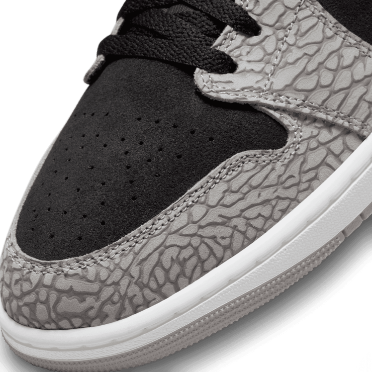 Jordan 1 Mid Elephant Print Angle 4