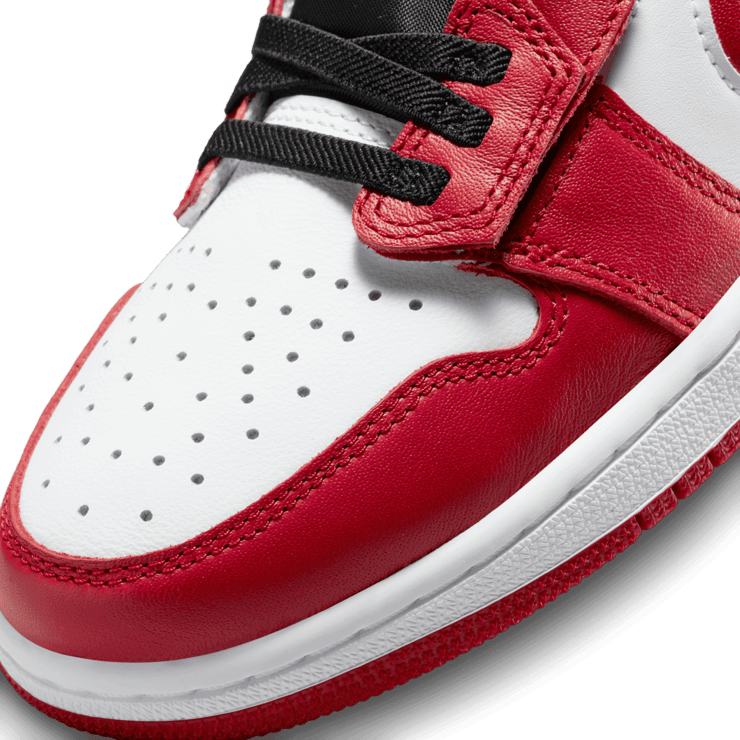 Jordan 1 Low Flyease Reverse Black Toe Angle 4