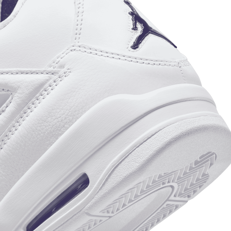 Air Jordan 4 Retro Metallic Purple Angle 5