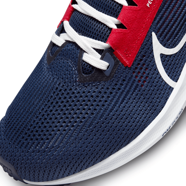 Nike Air Zoom Pegasus 40 'Paris Saint-Germain' Angle 5