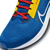 Nike Air Zoom Pegasus 40 'Club América' Angle 5