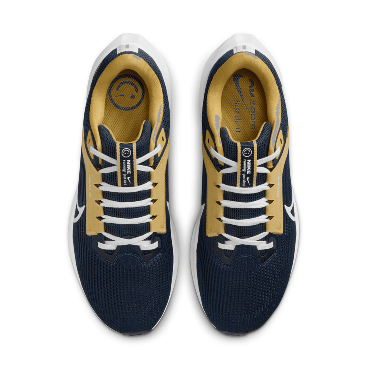 Nike Air Zoom Pegasus 40 'Pumas UNAM' Angle 2