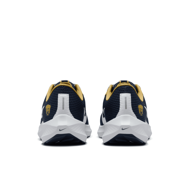 Nike Air Zoom Pegasus 40 'Pumas UNAM' Angle 4