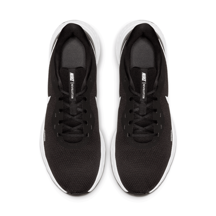 Nike Revolution 5 'Black White' Angle 2