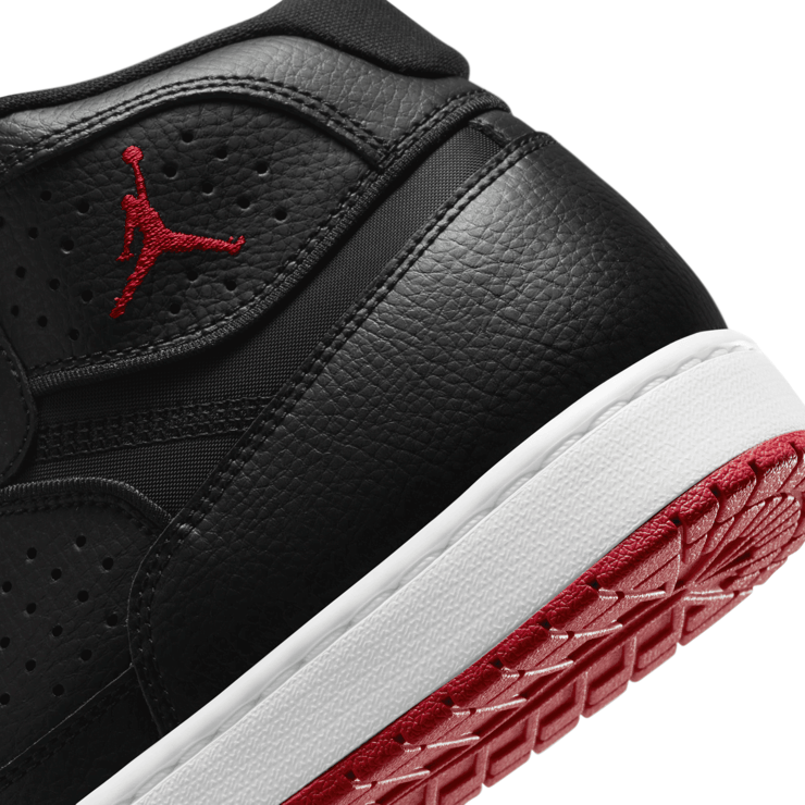 Jordan Access 'Black Gym Red' Angle 6
