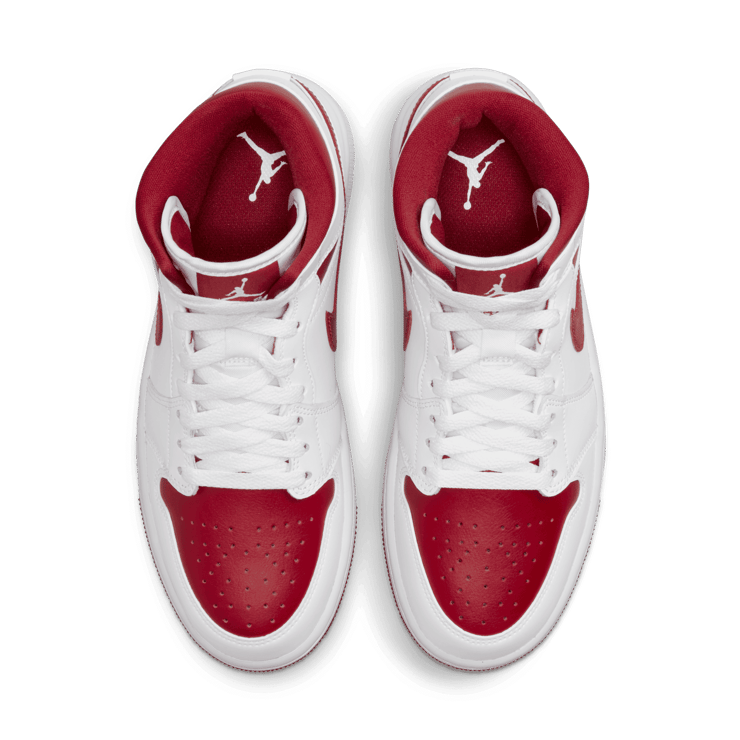 Jordan 1 Mid Reverse Chicago (W) Angle 1