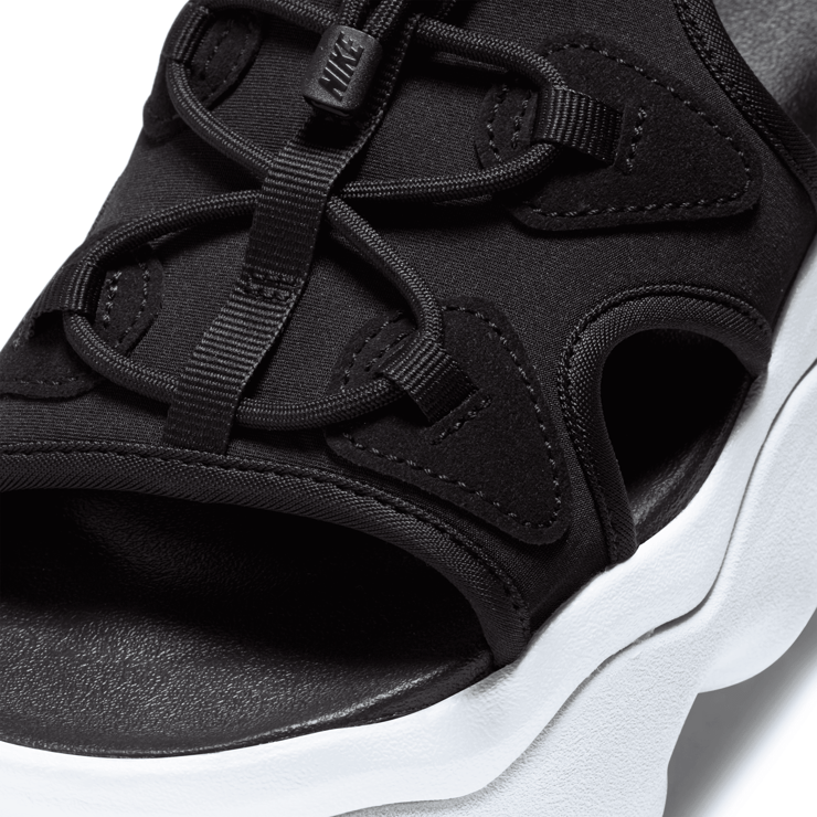 Nike Air Max Koko 'Black' (W) Angle 3